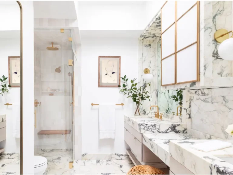 From Vintage To Chic: 5 Ways To Turn Your Bathroom