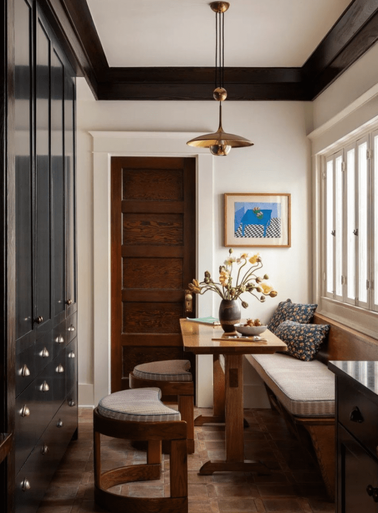 How To Create The Breakfast Nook Of Your Dreams