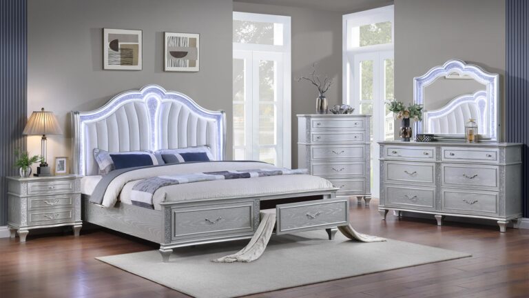 Mystic 4pc Wood Accent Queen Bedroom Set Upholstered In Mystic Silver